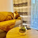 Cosy, Calme Et Climatise Proche Centre אנטיב